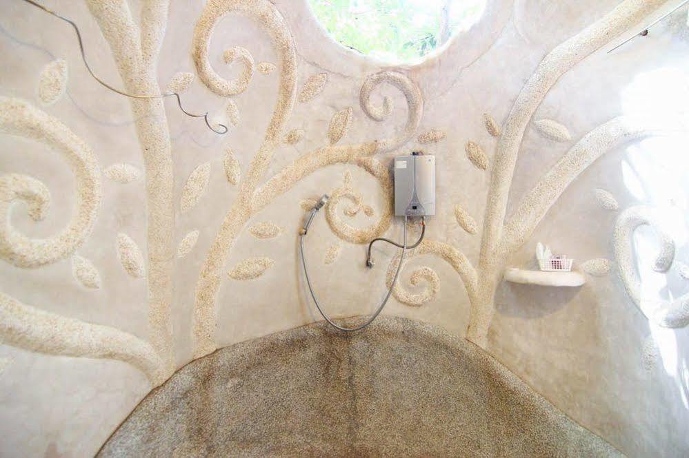 Naidee Sculptured Huts Hotel Hua Hin Eksteriør billede